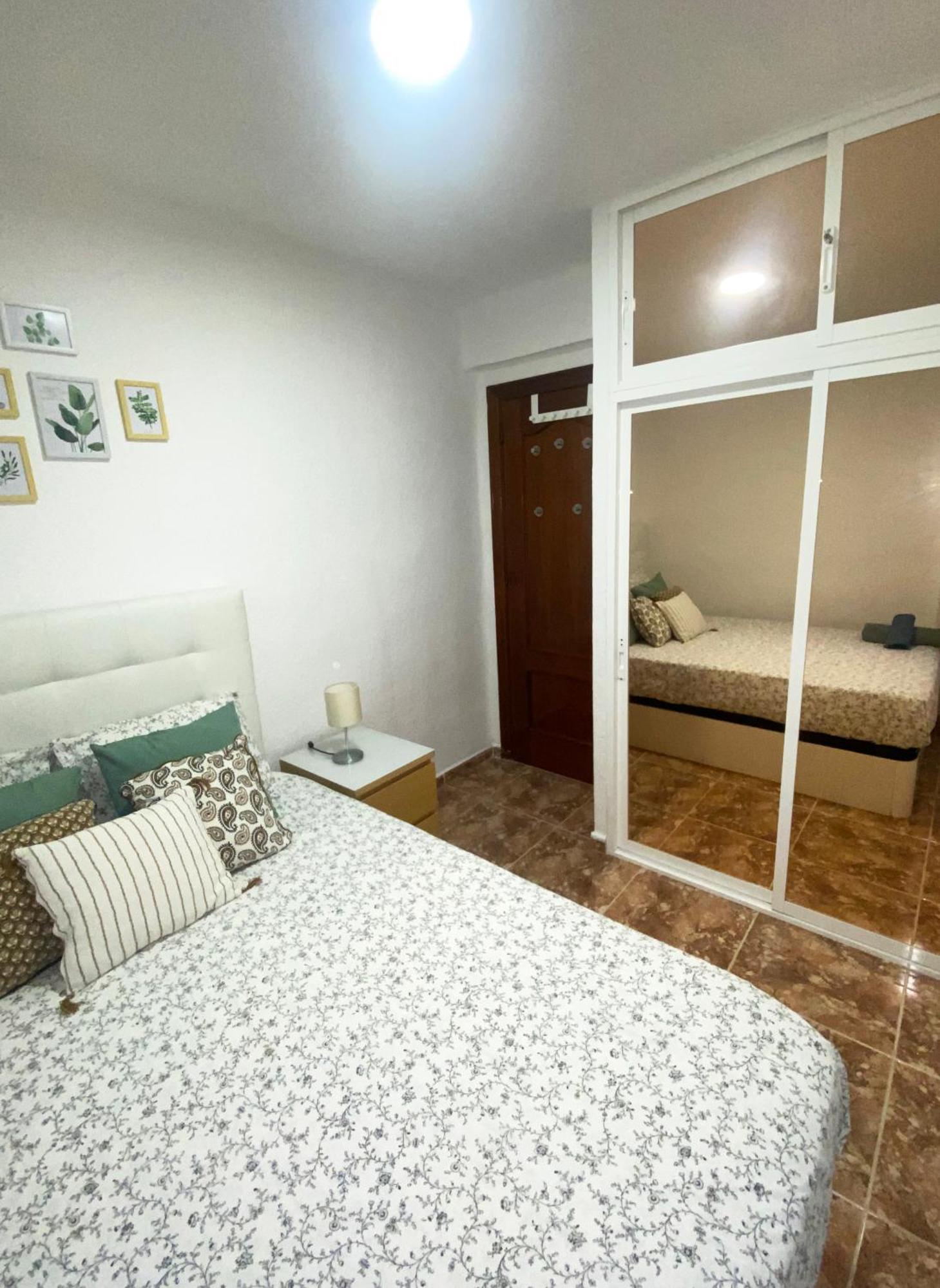 Apartamento Deborah Apartment Malaga Bagian luar foto